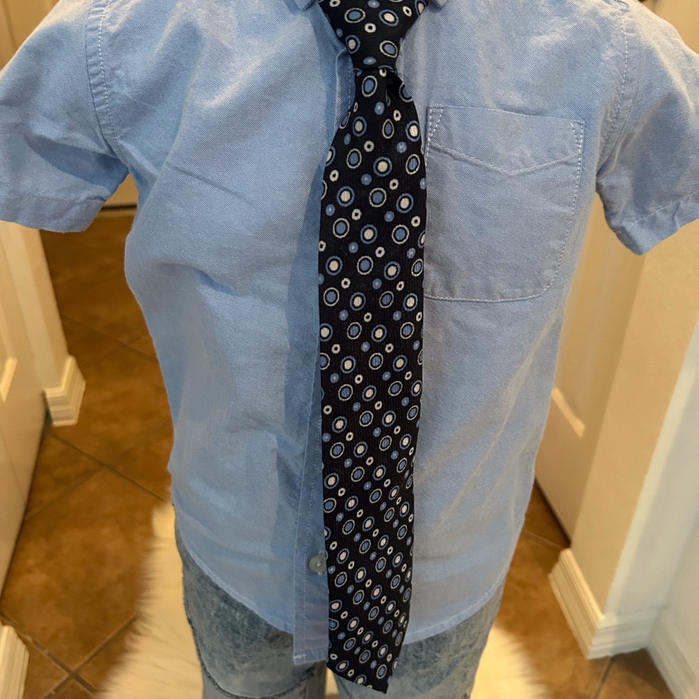 Boys beautiful Blue Patterned Tie